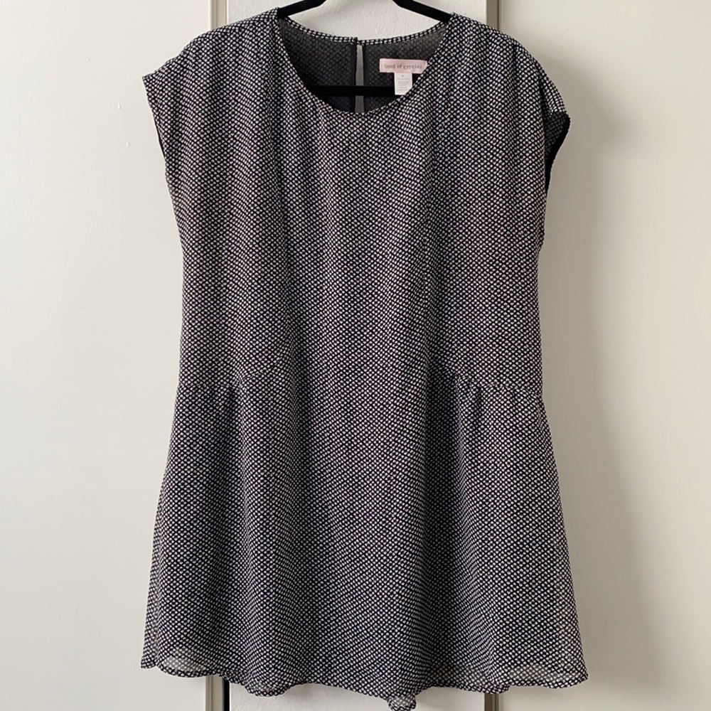 Chiffon black and white dress